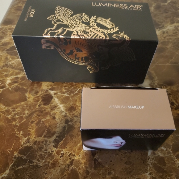 Luminess Air Brush Make up PRICE FIRM!!! - Picture 7 of 16